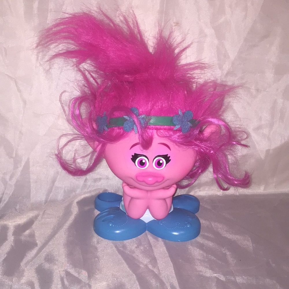 DreamWorks 💕 CUTE Trolls Poppy hairstyling toy 💕